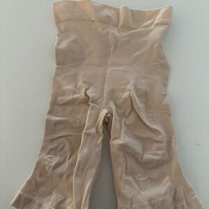 SKIMS Soft Cream Shapewear